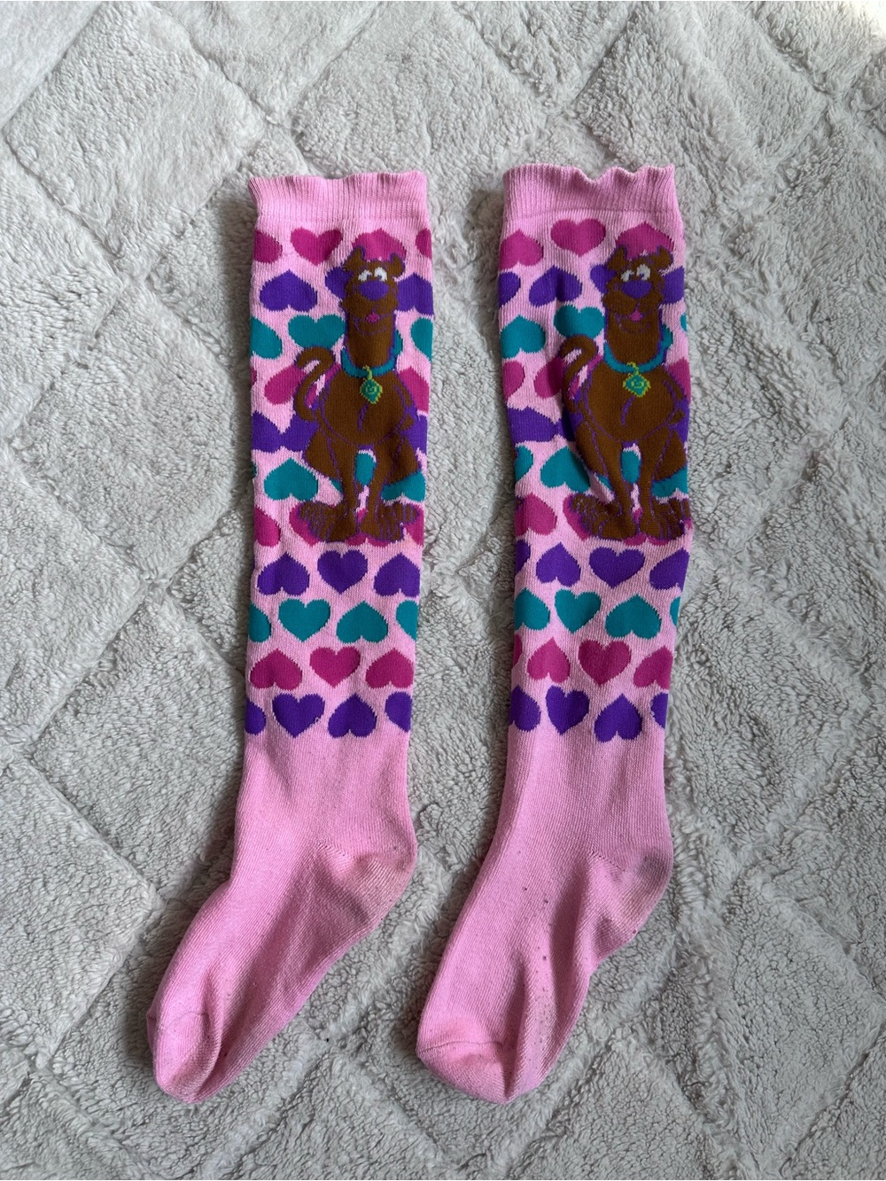 Scooby Doo | Pink Hearts Scooby Doo Knee High Socks | Size Big Kid